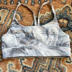 Womens lululemon sports bra